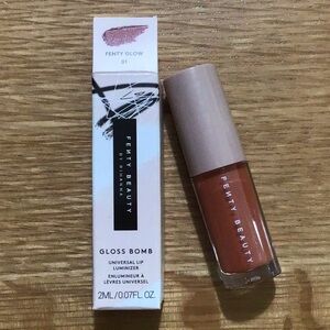 Fenty Beauty Gloss Bomb in Fenty Glow, 01